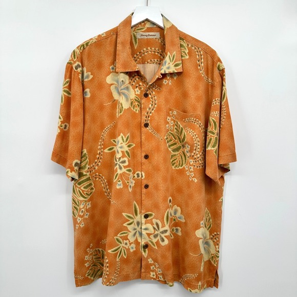 Tommy Bahama Hawaiian Shirt Mens‎ XL 100% Silk Beachy Coastal Island Floral Luau - Picture 1 of 10